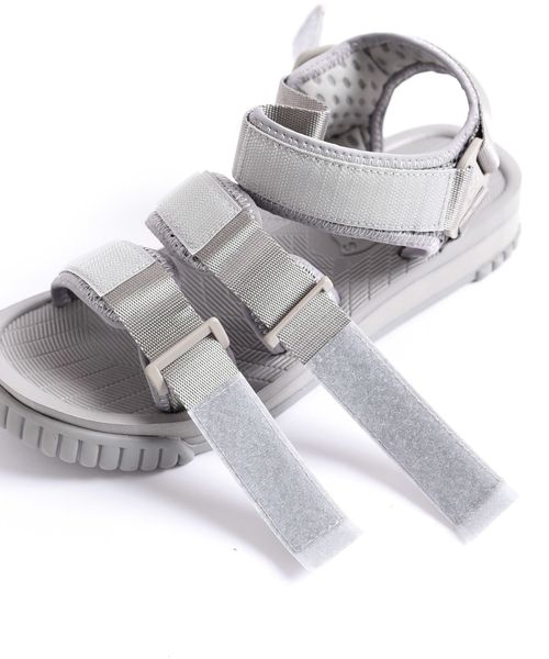 SHIPS（シップス）の「SHAKA:【SHIPS別注】NeoBungy◇（サンダル・レディース・ブラック/ライトグレー・50/60/70）」の8枚目の写真