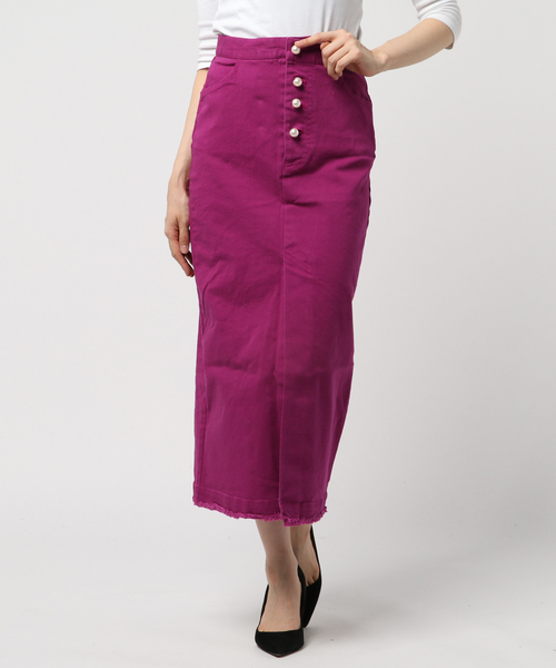 M y u(ミュー)の「フロントスリットパールボタンタイトスカート(スカート・レディース・ブルー/ベージュ/ピンク・ML/SM)」の10枚目の写真