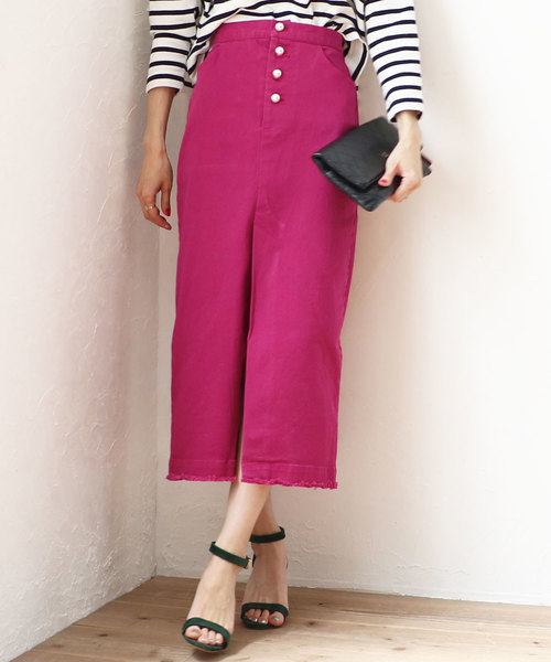 M y u(ミュー)の「フロントスリットパールボタンタイトスカート(スカート・レディース・ブルー/ベージュ/ピンク・ML/SM)」の15枚目の写真