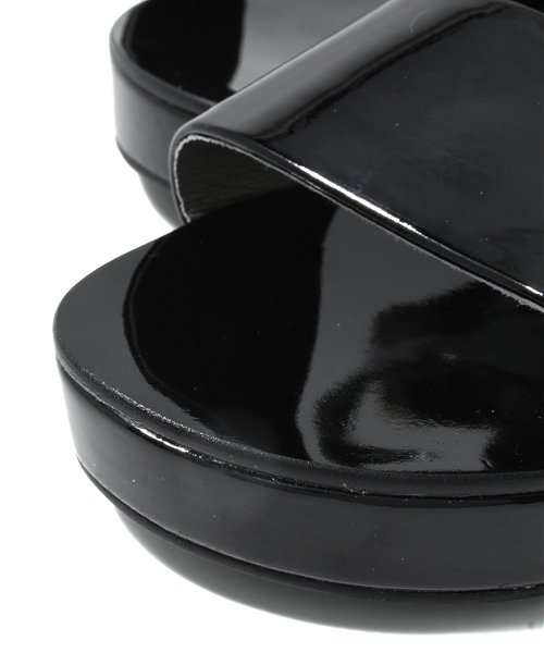 ORiental TRaffic（オリエンタルトラフィック）の「★ベルテッドサンダル★3213（サンダル・レディース・ベージュ/ブラック・LL/LARGE/MEDIUM/SMALL）」の9枚目の写真