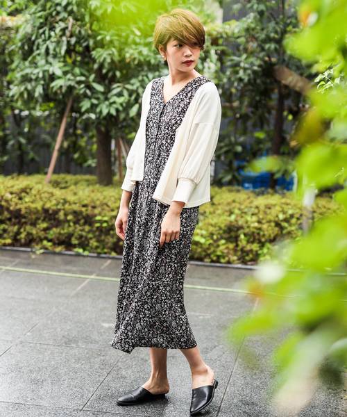 CIAOPANIC（チャオパニック）の「リブカットカーディガン（カーディガン/ボレロ・レディース・ブラック/イエロー/アイボリー・FREE）」の4枚目の写真