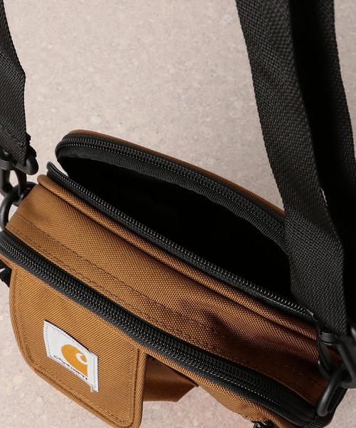 Carhartt（カーハート）の「［カーハート］ST★ CARHARTT ESS ショルダーバッグ S（ショルダーバッグ・メンズ・ブラウン/ブラック/オリーブ・FREE）」の14枚目の写真