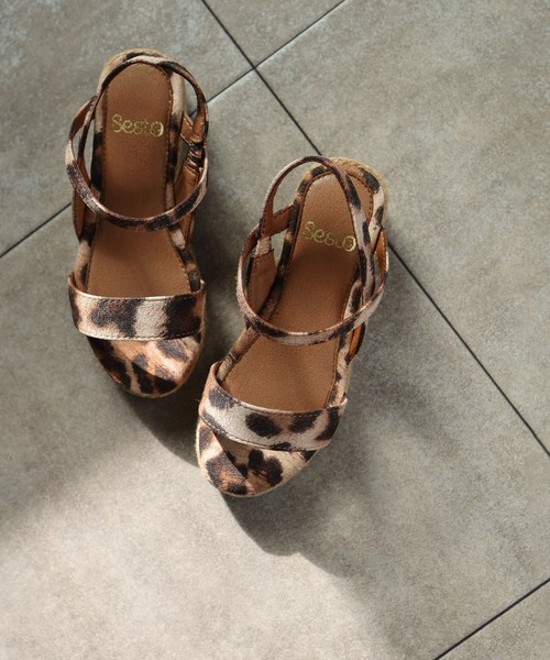 SESTO（セスト）の「【SESTOキッズ】ゴムでフィットする華奢ストラップサンダル（サンダル・キッズ・パープル/イエロー/グレー/ブラック系その他/グリーン/ベージュ/サックスブルー/レッド/ホワイト/ネイビー/グレイッシュベージュ/ゴールド/ブラック/アイボリー/パイソン/ピンク/ミント/レオパード/シルバー/ダークブラウン/チェック/キャメル・21.0cm/19.0cm/18.0cm/17.0cm/20.0cm）」の20枚目の写真