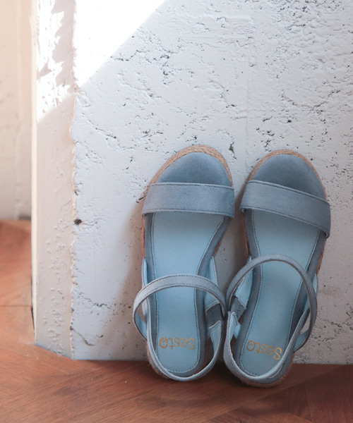 SESTO（セスト）の「【SESTOキッズ】ゴムでフィットする華奢ストラップサンダル（サンダル・キッズ・パープル/イエロー/グレー/ブラック系その他/グリーン/ベージュ/サックスブルー/レッド/ホワイト/ネイビー/グレイッシュベージュ/ゴールド/ブラック/アイボリー/パイソン/ピンク/ミント/レオパード/シルバー/ダークブラウン/チェック/キャメル・21.0cm/19.0cm/18.0cm/17.0cm/20.0cm）」の12枚目の写真