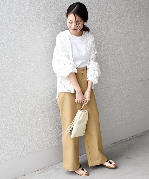 liflattie ships（リフラティ シップス）の「liflattie ships:カットワークレースギャザーブラウス◇（シャツ/ブラウス・レディース・ホワイト/ネイビー/イエロー・SMALL/MEDIUM）」の9枚目の写真