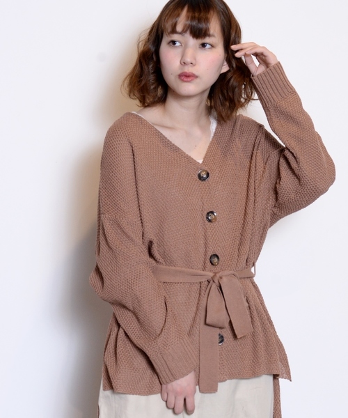 cepo（セポ）の「ウエストマークVネックカーデ（カーディガン/ボレロ・レディース・ベージュ/オフホワイト/ピンク・M）」の3枚目の写真