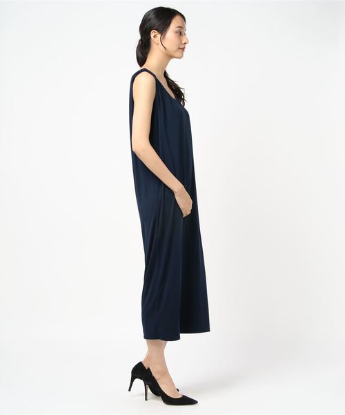 three dots(スリードッツ)の「リファインドジャージー ミディドレス(ワンピース・レディース・ブラック/ネイビー/ライトブラウン・SMALL)」の5枚目の写真
