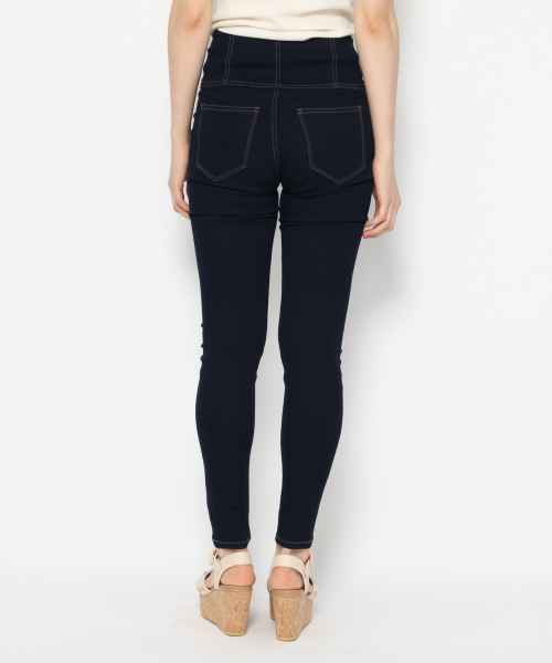 Heather（ヘザー）の「ヘザーISKOソフトスキニー　843207（デニムパンツ・レディース・ネイビー/ブラック・XS/S/M/L）」の11枚目の写真