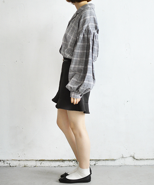 PairPair（ペアペア）の「アソート袖ボリューム開襟シャツ（シャツ/ブラウス・レディース・ブラック/モカ/ブラウン系その他/ライトベージュ・FREE）」の10枚目の写真