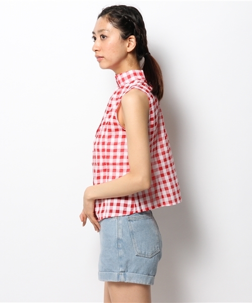 one after another NICE CLAUP（ワンアフターアナザーナイスクラップ）の「【ナイスクラップ】ギンガムノースリブラウス（シャツ/ブラウス・レディース・レッド/ブラック・FREE）」の8枚目の写真