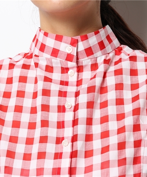 one after another NICE CLAUP（ワンアフターアナザーナイスクラップ）の「【ナイスクラップ】ギンガムノースリブラウス（シャツ/ブラウス・レディース・レッド/ブラック・FREE）」の10枚目の写真