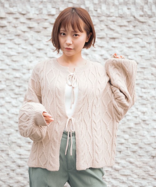 VANNIE U（ヴァニーユー）の「2WAYリボンニット（ニット/セーター・レディース・ベージュ/アイボリー/チョコ・FREE）」の5枚目の写真
