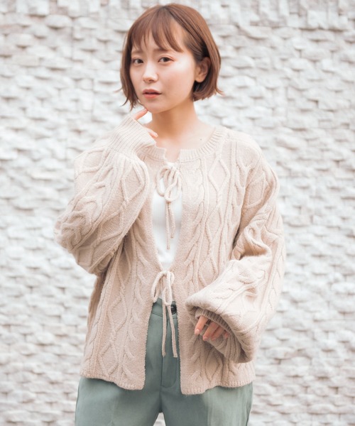 VANNIE U（ヴァニーユー）の「2WAYリボンニット（ニット/セーター・レディース・ベージュ/アイボリー/チョコ・FREE）」の6枚目の写真