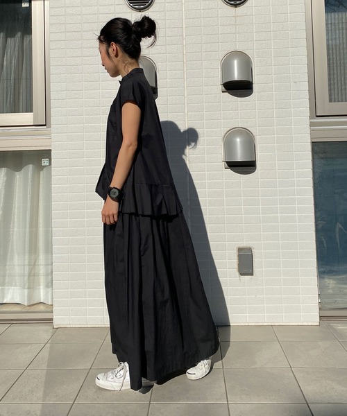 AVIE（アビィ）の「タイプライターフリルマキシドレス（ワンピース