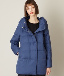 OUTER�i�A�E�^�[�j�́u�s�[�`�c�C���_�E���R�[�g�i�_�E���W���P�b�g/�R�[�g�j�v