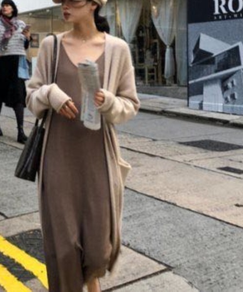 セール 秋から冬まで着まわせる ニットキャミソールワンピース Ama ワンピース Gossip ロサンゼルス ゴシップロサンゼルス のファッション通販 Zozotown