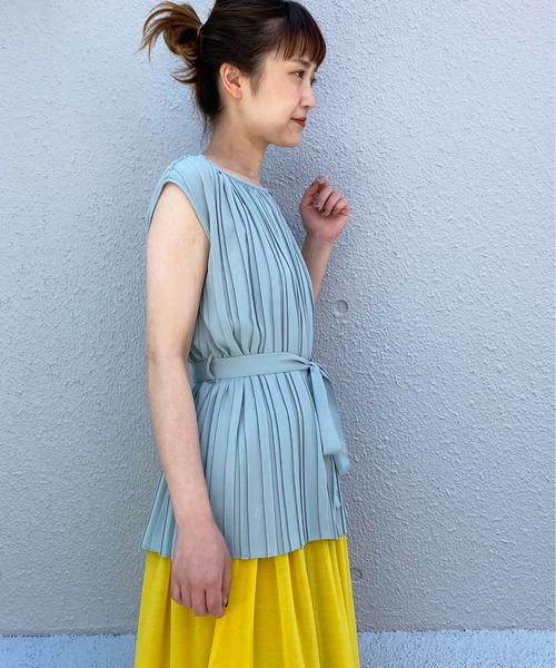 PICCIN（ピッチン）の「ノースリーブプリーツブラウス（シャツ/ブラウス・レディース・オレンジ/サックスブルー/ベージュ/ブラック・L/M）」の17枚目の写真