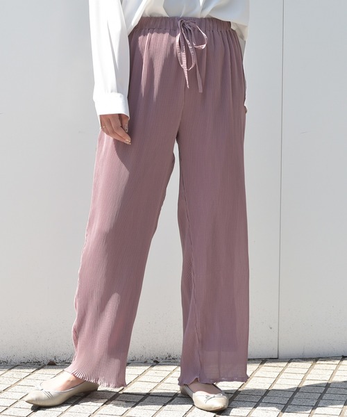 Ambre Neige(アンブルネージュ)の「プリーツパンツ/イージーパンツ/ウエストゴム/【WEB/EC限定商品】(その他パンツ・レディース・ベージュ/パープル/ブルー・FREE)」の4枚目の写真