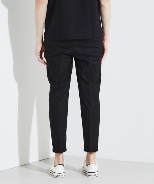 lideal（リデアル）の「【別注/Lideal】 PETAL 1プリーツ リネンソロテックパンツ（スラックス・メンズ・ブラック/グレー・31/28/30/32/29）」の5枚目の写真