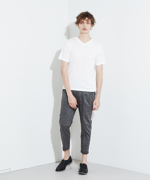 lideal（リデアル）の「【別注/Lideal】 PETAL 1プリーツ リネンソロテックパンツ（スラックス・メンズ・ブラック/グレー・31/28/30/32/29）」の14枚目の写真