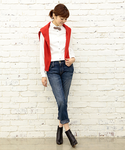 GALLARDAGALANTE（ガリャルダガランテ）の「カシミアVニット（ニット/セーター・レディース・ホワイト/ベージュ/ブルー/レッド・FREE）」の11枚目の写真