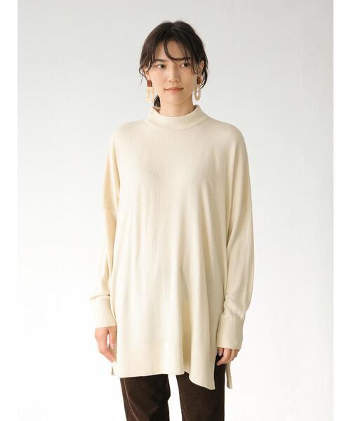 AMERICAN HOLIC（アメリカンホリック）の「モックネックゆるニットチュニック　＊（ニット/セーター・レディース・チャコールグレー/ベージュ/ブルー/アイボリー/テラコッタ・FREE）」の17枚目の写真