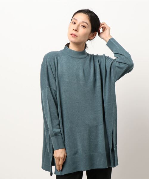 AMERICAN HOLIC（アメリカンホリック）の「モックネックゆるニットチュニック　＊（ニット/セーター・レディース・チャコールグレー/ベージュ/ブルー/アイボリー/テラコッタ・FREE）」の12枚目の写真