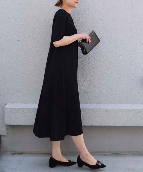大人女性の PICCIN（ピッチン）の「バックパールボタンニットワンピース ワンピース
