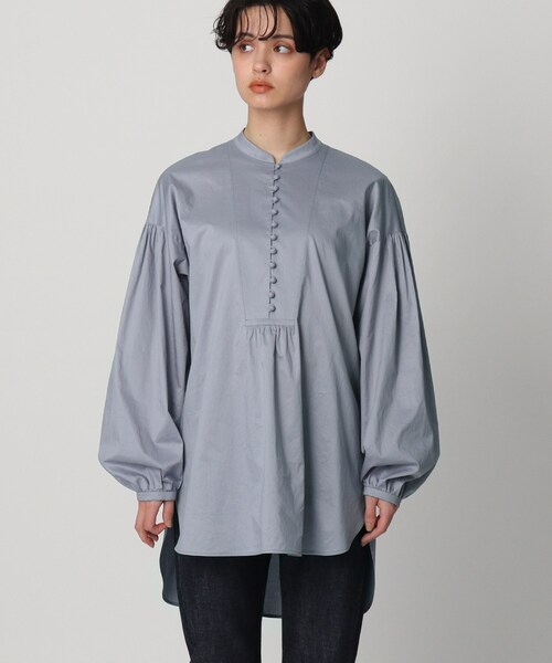 DRESSTERIOR（ドレステリア）の「◆【スタイリスト亀恭子さんコラボレーションアイテム】ボタンチュニックシャツ（チュニック・レディース・ホワイト系/ブラック/ライトブルー/ネイビー・38）」の5枚目の写真