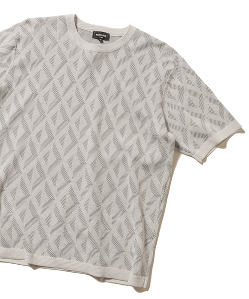 MEN'S BIGI（メンズビギ）の「14Gダブルジャガードハイゲージニット（ニット/セーター・メンズ・ライトグレー/ブラック・02/03）」の2枚目の写真