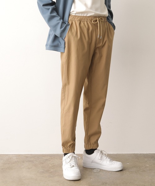 JUNRED（ジュンレッド）の「スーパーストレッチクリーンジョガーパンツ（チノパンツ・メンズ・ベージュ/ネイビー/ブラック・LL/L/M）」の3枚目の写真