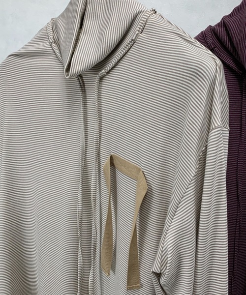 SYU.HOMME/FEMM（シュウ）の「SYU.HOMME/FEMM/シュウ/オム/フェム/Hi-neck long sleeves（Tシャツ/カットソー・メンズ・ブラック/パープル/ブラウン・1/2）」の6枚目の写真