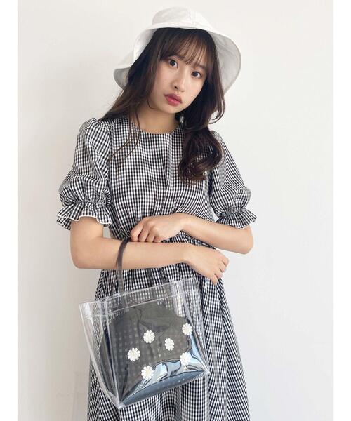 Honey Salon（ハニーサロン）の「フラワービニールバッグ（ハンドバッグ・レディース・ブラック/ベージュ・FREE）」の14枚目の写真