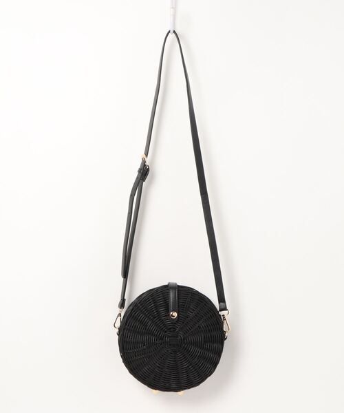 Te chichi（テチチ）の「ラタン丸型ショルダー（ショルダーバッグ・レディース・ブラック/ベージュ・ﾌﾘ-）」の2枚目の写真
