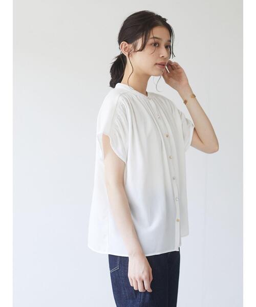 Green Parks(グリーンパークス)の「・ELENCARE DUE 多釦ギャザーブラウス*(シャツ/ブラウス・レディース・ブラック/オフホワイト/イエロー/オレンジ・FREE)」の5枚目の写真