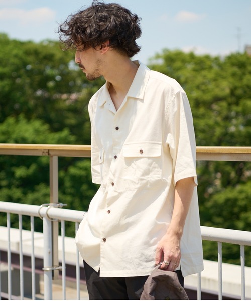 CIAOPANIC TYPY（チャオパニックティピー）の「リネン混ミリタリワークシャツ（シャツ/ブラウス・メンズ・アイボリー/チャコールグレー/グリーン/ピンク・SMALL/MEDIUM/LARGE/X-LARGE）」の5枚目の写真