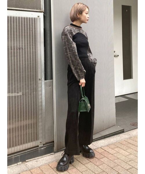 EMODA（エモダ）の「ミニハイネックトップ（Tシャツ/カットソー・レディース・ホワイト/その他1/その他/ブラック・FREE）」の20枚目の写真