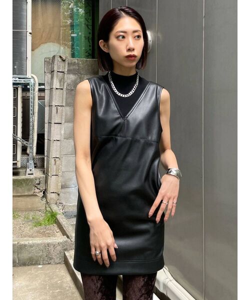 EMODA（エモダ）の「ミニハイネックトップ（Tシャツ/カットソー・レディース・ホワイト/その他1/その他/ブラック・FREE）」の21枚目の写真