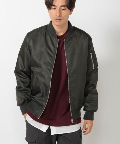 UNION STATION（ユニオンステーション）の「中綿入りフォースナイロンMA-1ジャケット（MA-1・メンズ・ブラック/カーキ・LL/M/L）」の11枚目の写真