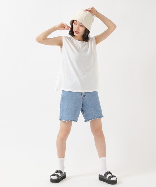 ALAND（エーランド）の「3.3 Field Trip／ヘムFLAREノースリーブ　2218891（タンクトップ・レディース・アイボリー/チャコール/カーキ/ブラック・FREE）」の11枚目の写真