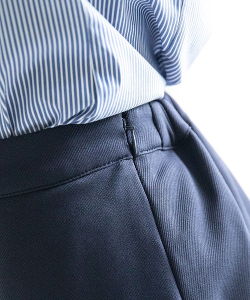 NARACAMICIE(ナラカミーチェ)の「カルゼ調Aラインスカート(スカート・レディース・ネイビー/ブラウン・MEDIUM)」の11枚目の写真