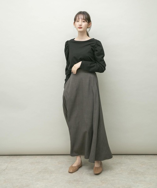 UR Lab.（アーバンリサーチラボ）の「『Sサイズ/低身長向け』フレアロングスカート（スカート・レディース・ライトカーキ/ブルー/ブラウン/レッド・SMALL/FREE）」の12枚目の写真