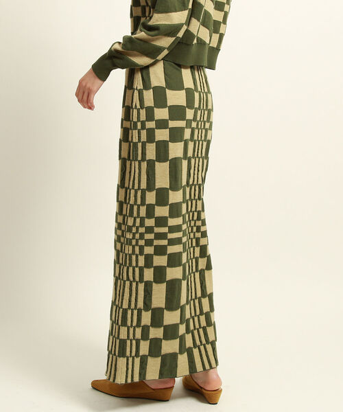 Ray BEAMS（レイビームス）の「Ray BEAMS / ジオメトリック ニット スカート（スカート・レディース・ブラック/グリーン・ONE SIZE）」の11枚目の写真
