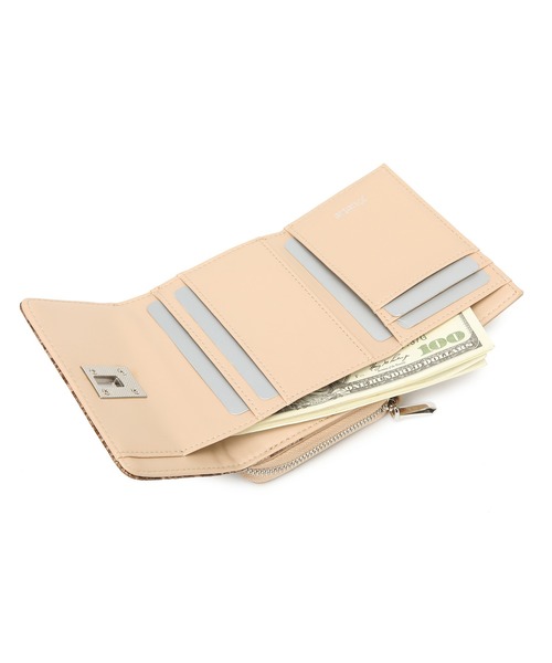 jouetie(ジュエティ)の「【jouetie/ジュエティ】 回転金具 三つ折りミドル財布(財布・レディース・ダークブラウン系/ベージュ系/ダークグリーン系/ダークグリーン系1/カーキ系/ネイビー系/ワイン系/ベージュ系その他/ピンク系その他/ブルー系その他/グレー系その他/アイボリー/ブラック・FREE)」の18枚目の写真