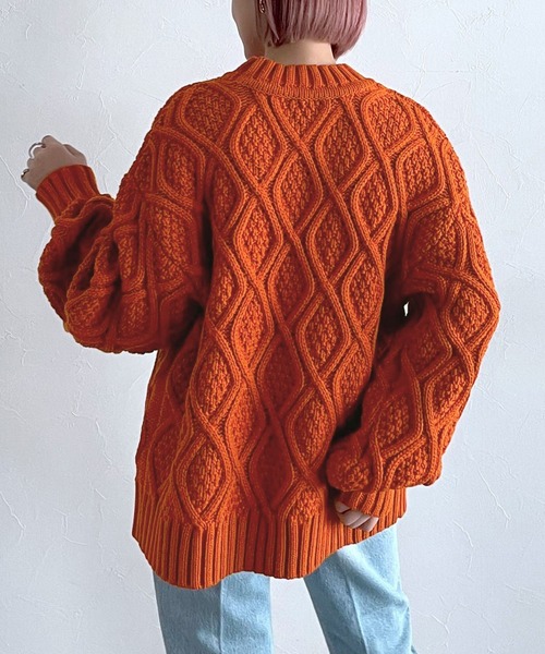 PAGEBOY(ページボーイ)の「リーフケーブルクループルオーバー / ボリューム袖 / オーバーサイズ(ニット/セーター・レディース・ブラック/オフホワイト/グリーン系その他/グレイッシュベージュ/オレンジ・FREE)」の19枚目の写真