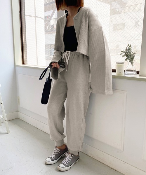 mimi toujours（ミミトゥジュール）の「パンツ ワッフル ワンマイル omom×mimi toujours（その他パンツ・レディース・アイボリー/グレイッシュベージュ・M）」の5枚目の写真