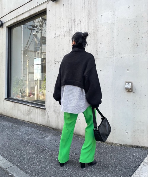 WHO'S WHO gallery（フーズフーギャラリー）の「ダメージハイネックニット（ニット/セーター・レディース・オフホワイト/ブラック/グリーン/ブルー/マスタード・FREE）」の17枚目の写真