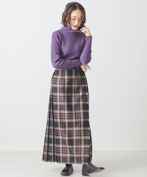 BEAMS LIGHTS(ビームスライツ)の「O’NEIL OF DUBLIN / ウール チェック柄 キルト スカート(スカート・レディース・ブルー系その他3/ブラック・10/8)」の9枚目の写真