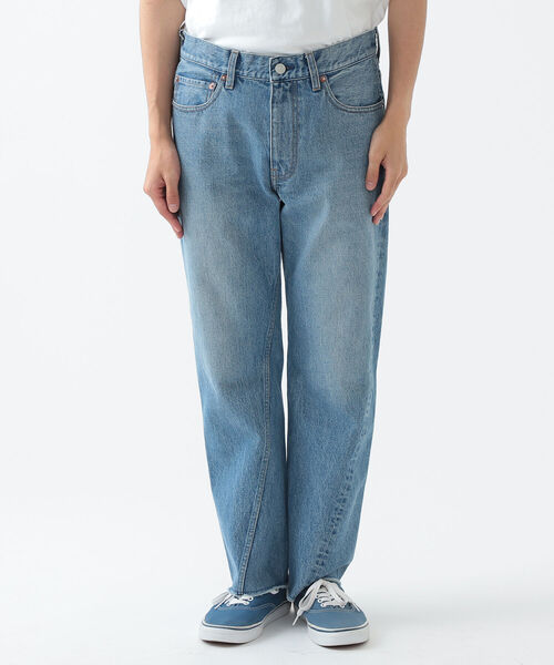 BEAMS(ビームス)の「BEAMS / スキュー カットオフ デニム パンツ(デニムパンツ・メンズ・ホワイト/インディゴブルー・SMALL/MEDIUM/LARGE/X-LARGE)」の16枚目の写真
