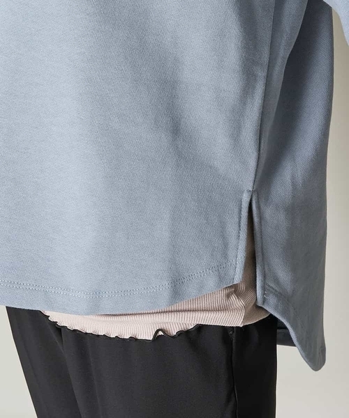 A de a.v.v（アードアー・ヴェ・ヴェ）の「深Vネックスウェット（トレーナー）（スウェット・レディース・チャコールグレー/ライトブルー/サンドベージュ・38/36）」の20枚目の写真